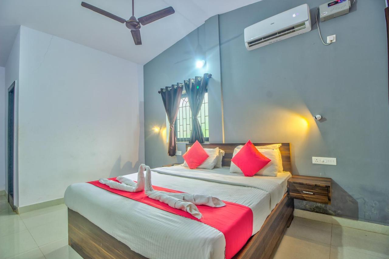 Beach Doorz Hotel Baga Exterior foto