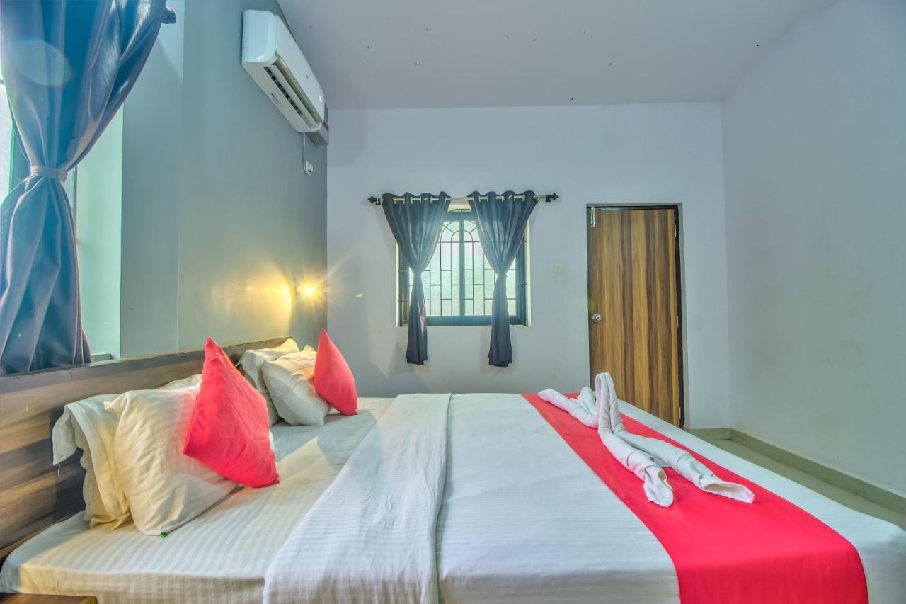 Beach Doorz Hotel Baga Exterior foto